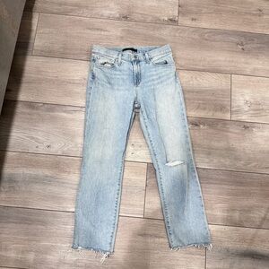 Joe’s the Lara mid rise crop sz 28